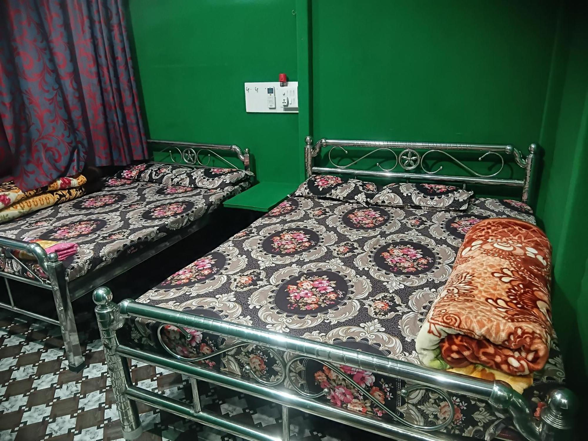Green View Homestay Siliguri Room photo